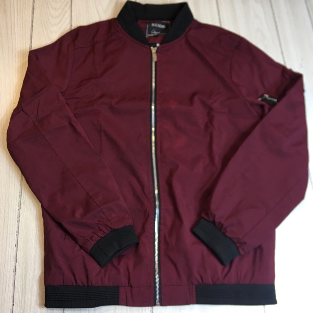 H.T. Niao Men's Full Zip Lightweight Jacket size (USA) Large.